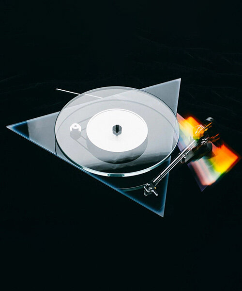 the dark side of the moon limited-edition turntable spins pink floyd's classic