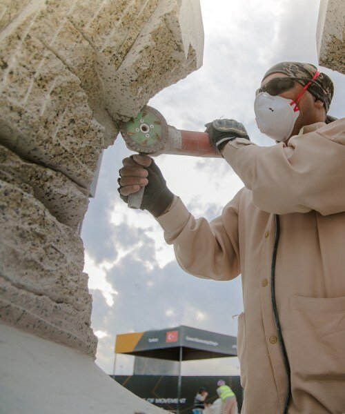 riyadh's tuwaiq sculpture 2024 carves dimensions of movement in local granite